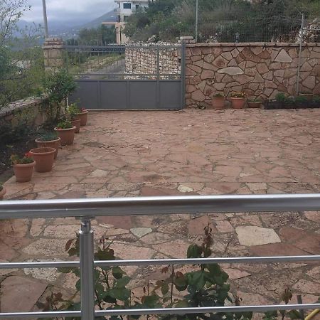 View Apartment Лукове Экстерьер фото